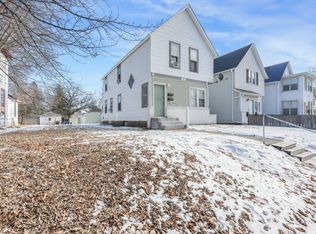 2627 Quincy St NE #B, Minneapolis, MN 55418