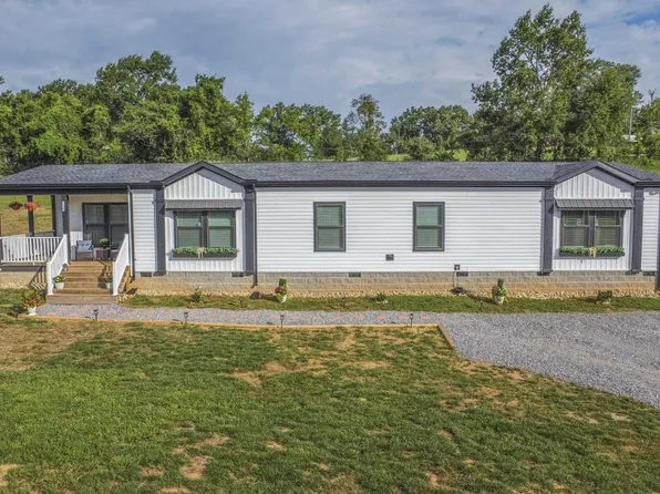 166 Copenhaver Rd, Lenoir City, TN 37771