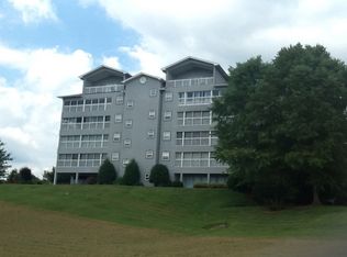 3211 Holland Ct, Young Harris, GA 30582