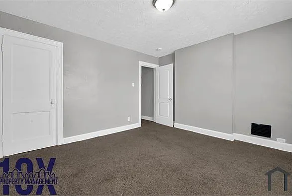 1097 21st Ave — Photo 27