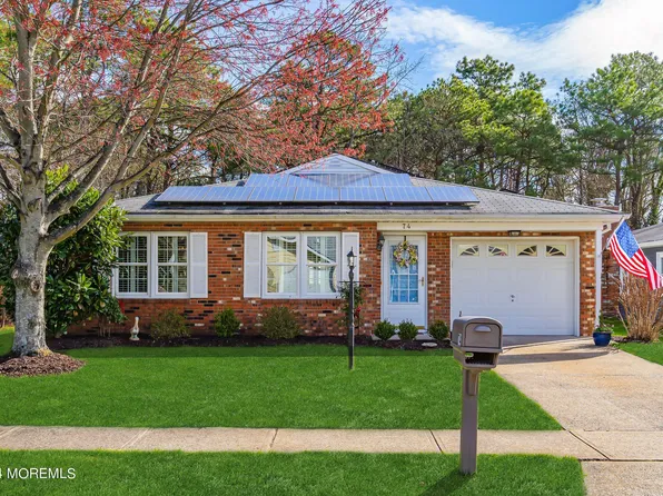 74 Meadowbrook Road, Brick, NJ 08724