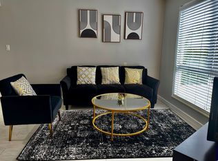 390 Bee St #DA3803F1B, Meriden, CT 06450