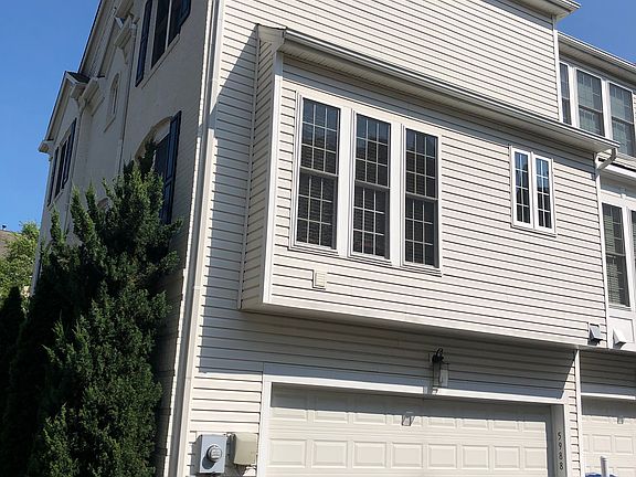 5th image of 5988 Grand Pavilion Way