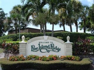 9121 SW 22nd Ct UNIT D, Davie, FL 33324