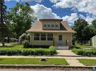 109 S Lincoln Ave, Marion, SD 57043