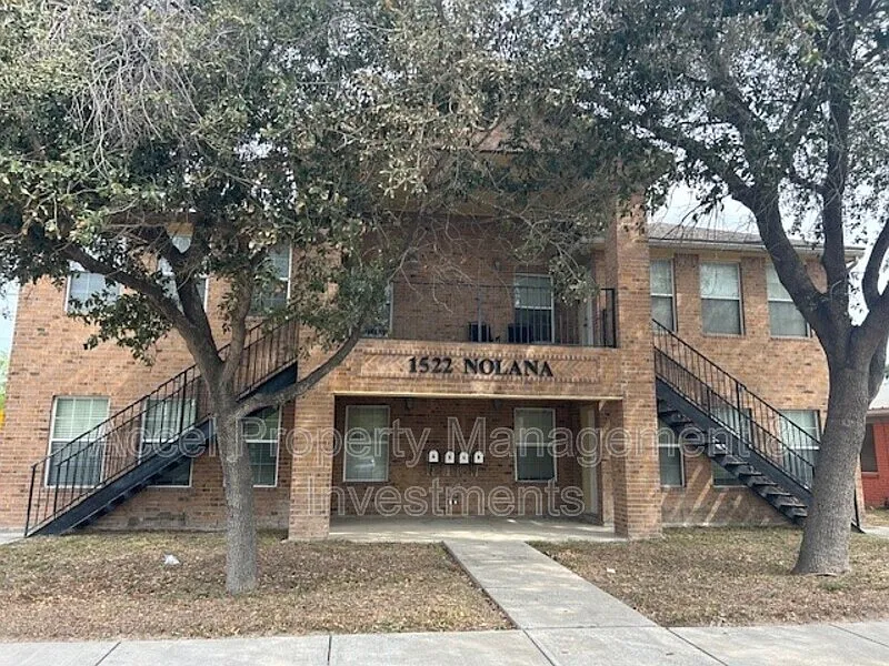 1522 W Nolana Ave #D