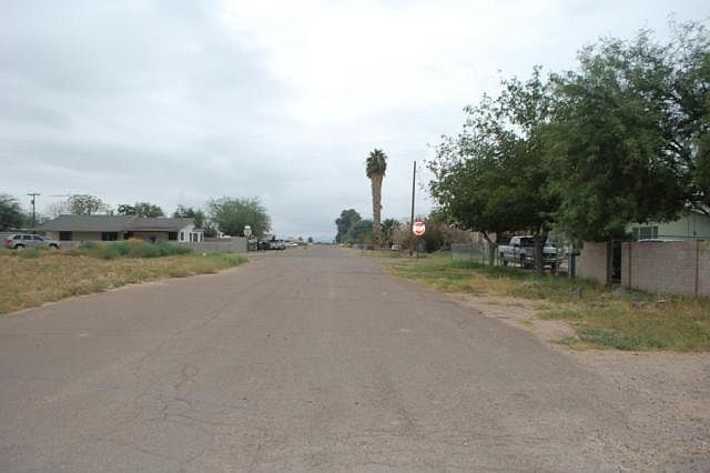 2nd image of 36554 W Papago Dr