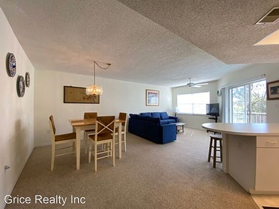 2nd image of 481 Quail Forest Blvd #1-B-302