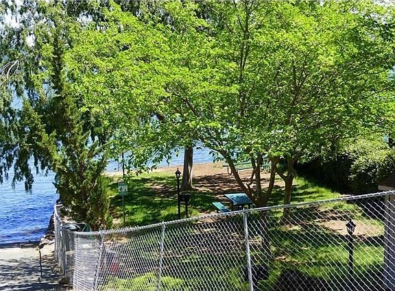 5th image of 3517 Fircrest Ct