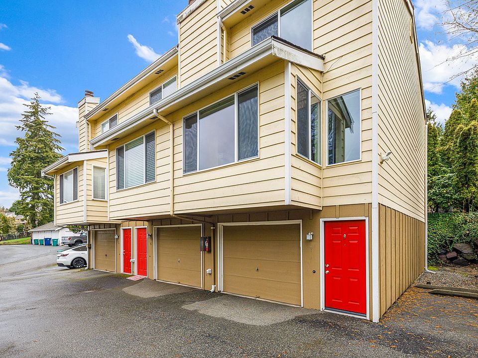 1st image of 11802 98th Ave NE #B7