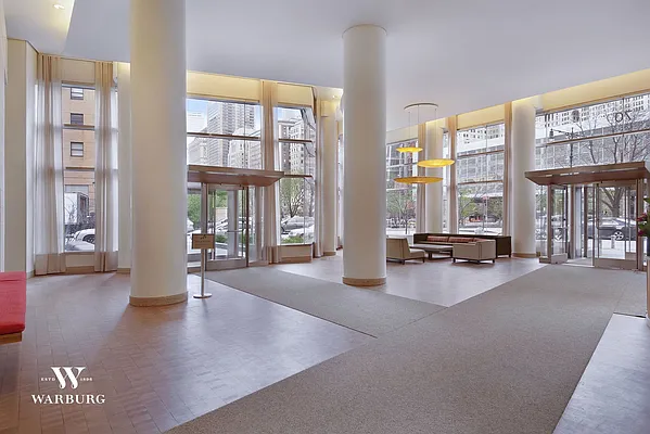 Rented by Warburg | media 76