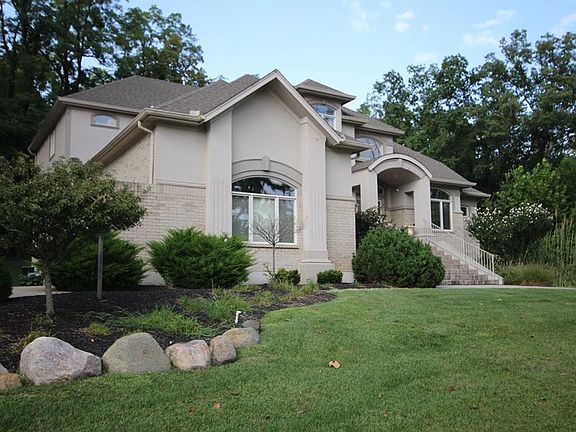 2nd image of 2466 Arbor Glen Ct
