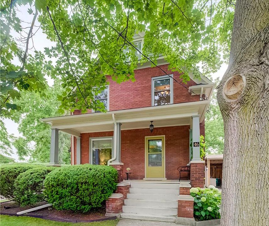 1st image of 46 Ellen St W