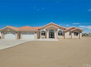 11316 Avenal St, Oak Hills, CA 92344