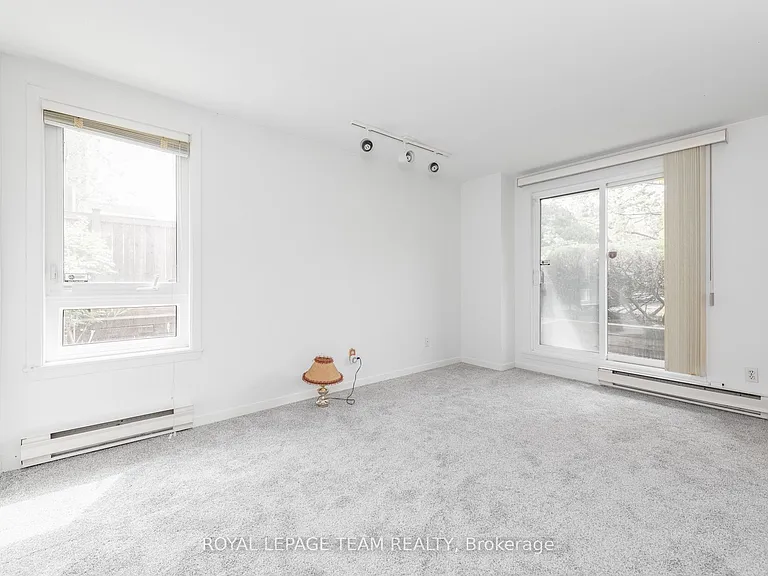 939 N River Rd #105 — Photo 17