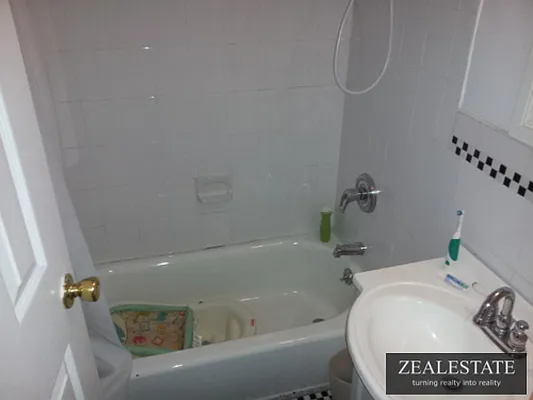 Rented by ZealEstate Group Inc | media 67