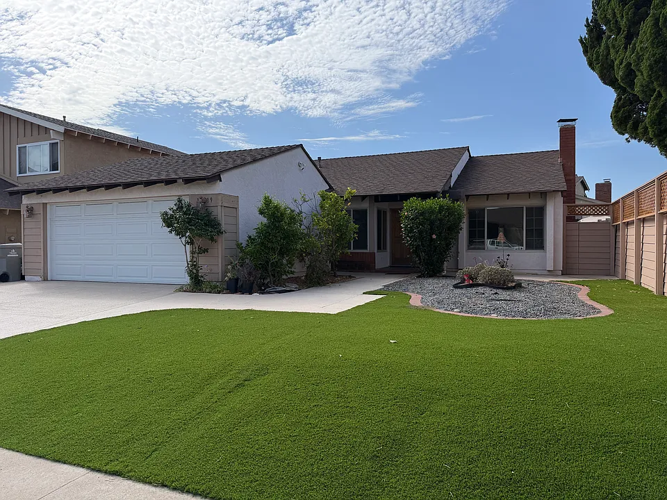 10319 Orozco Rd