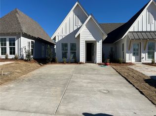 76 Hunters Way, Opelika, AL 36801