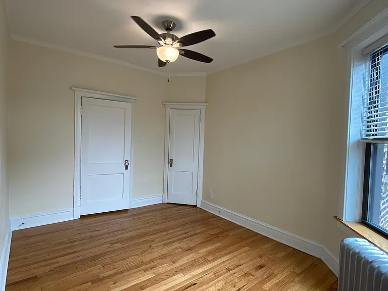 1403 W Winnemac Ave #1 — Photo 10