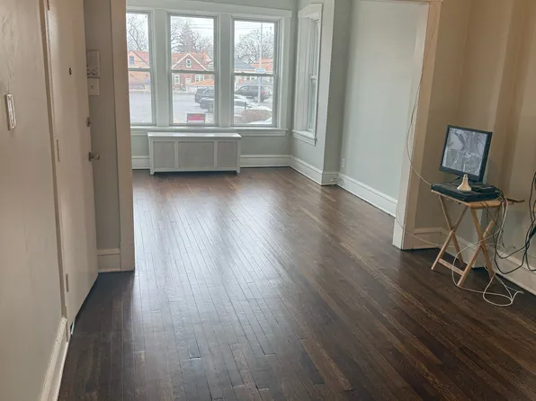 10618 S Ewing Ave #3, Chicago, IL 60617