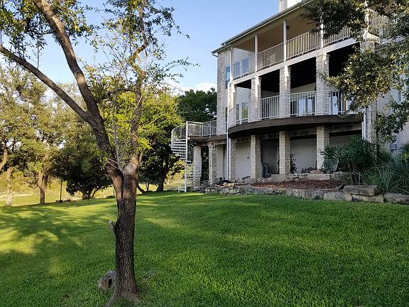 3rd image of 210 Lakefront Dr