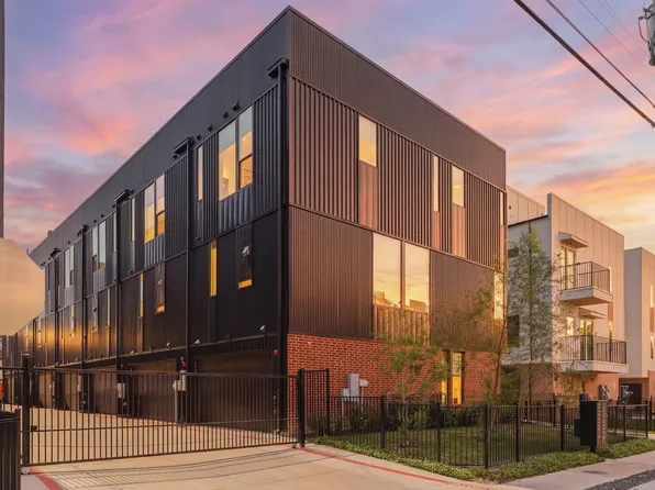 4751 Pacer Ct, Dallas, TX 75204