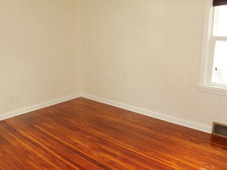 289 N 100 E — Photo 4