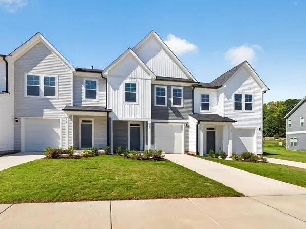 422 Barrington Key Dr, Zebulon, NC 27597