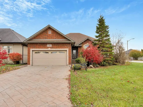 1381 Emma St, Lakeshore, ON N8L 0S1