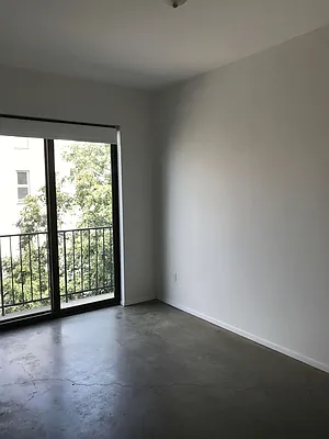 Rented by Flatiron Real Estate Advisors LLC | media 16