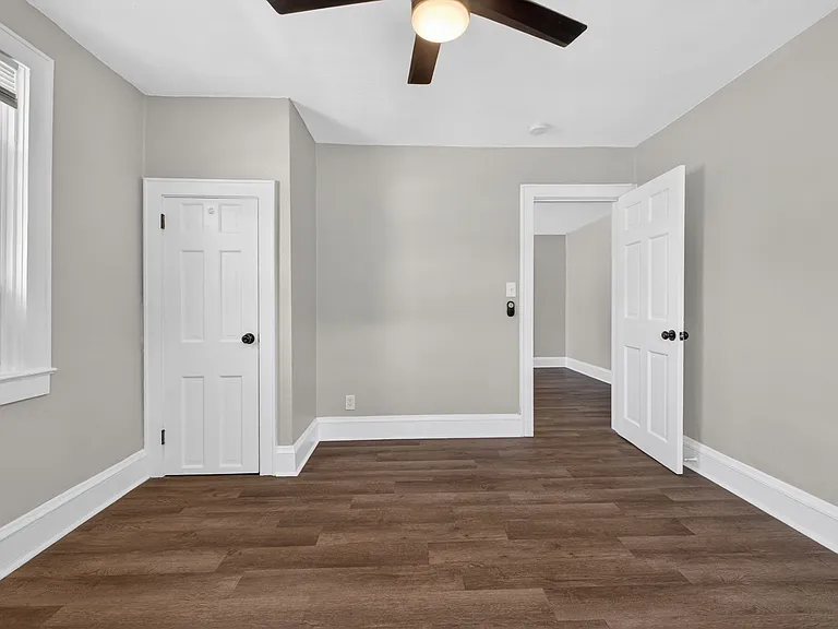 1201 Tallwood St #2 — Photo 14