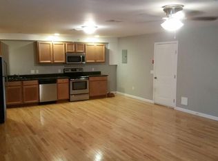 840 Main St APT 2, Warren, RI 02885
