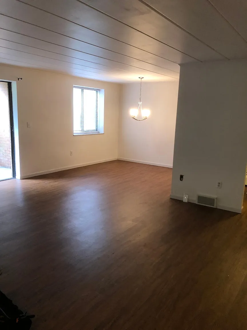 69 Locust Ridge Dr APT 1A photo 1