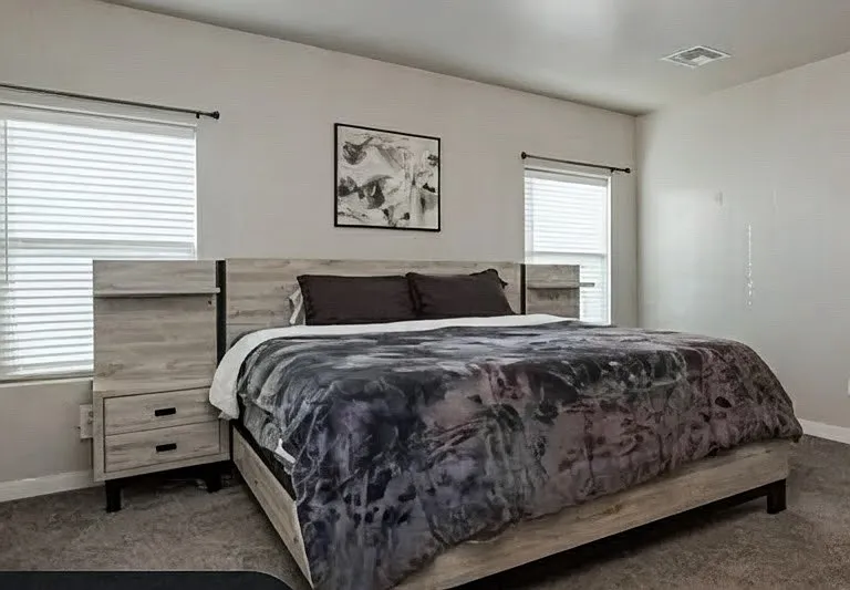 2625 Goldfinch Pl — Photo 2