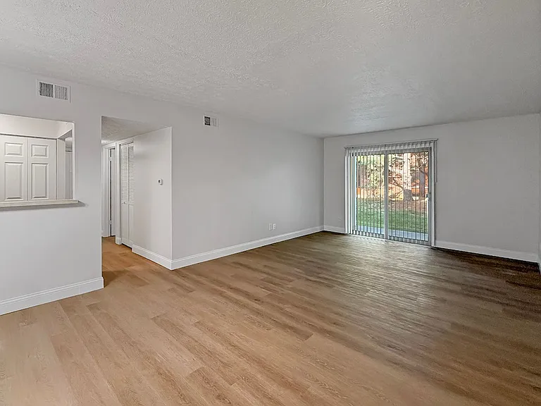 5564 E Virginia St — Photo 24