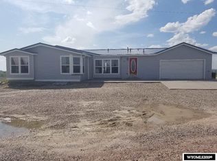 182 Rock Ridge Dr, Torrington, WY 82240