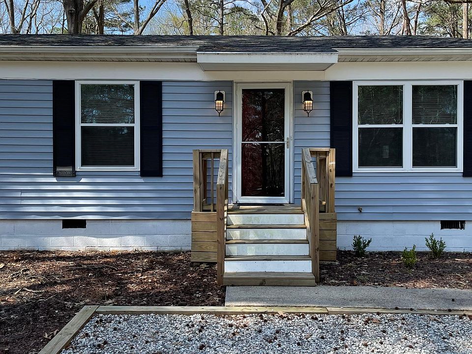 1st image of 7 Forest Ct