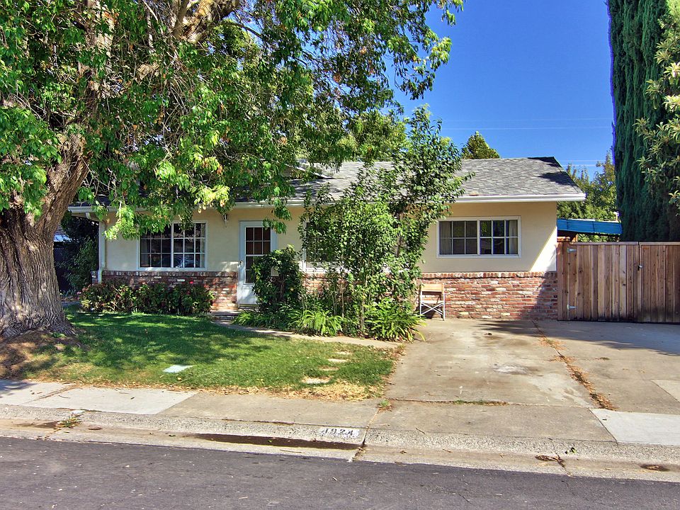 1st image of 1924 Crown Ave