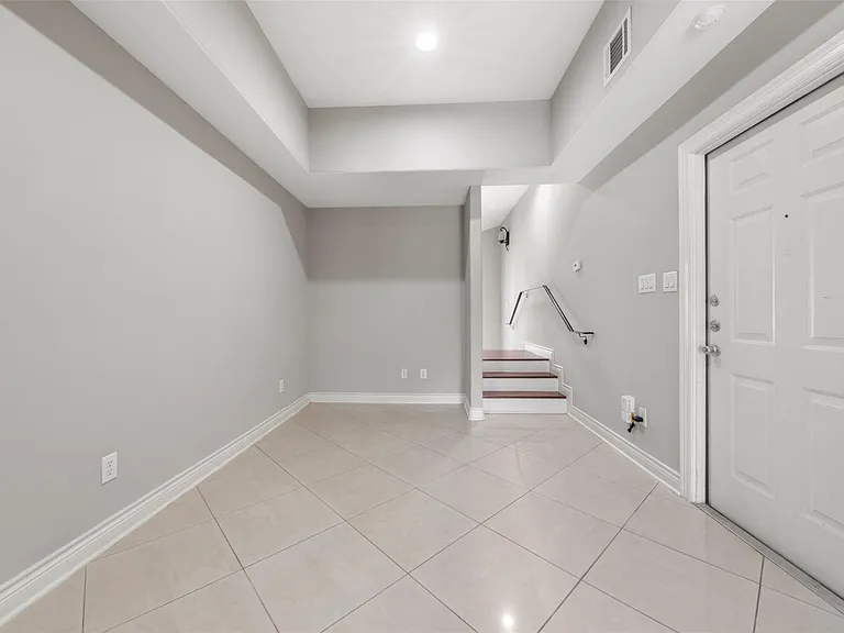 6524 Calder St — Photo 21
