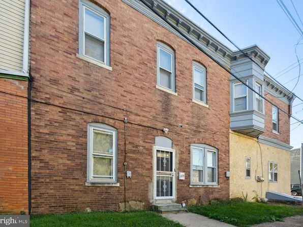 6777 Musgrave St, Philadelphia, PA 19119