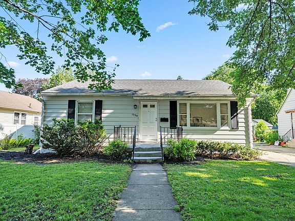 2nd image of 1530 Mole AVENUE
