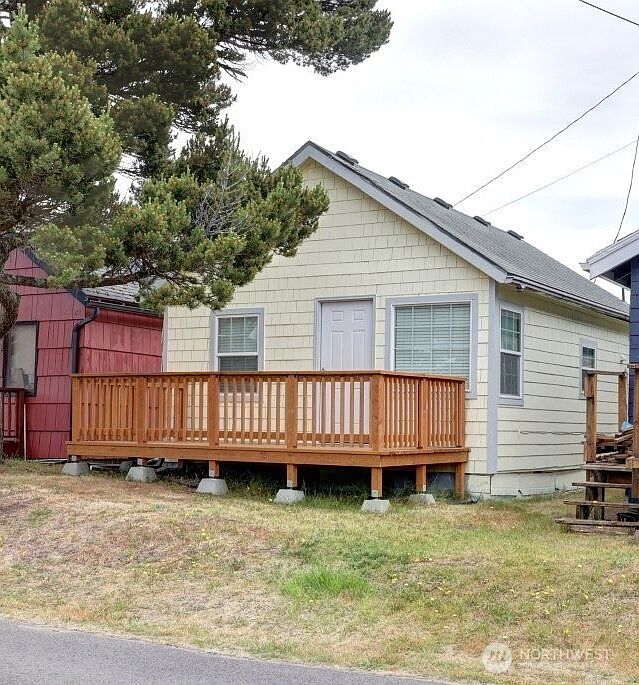 1st image of 1306 Ocean Beach Blvd S