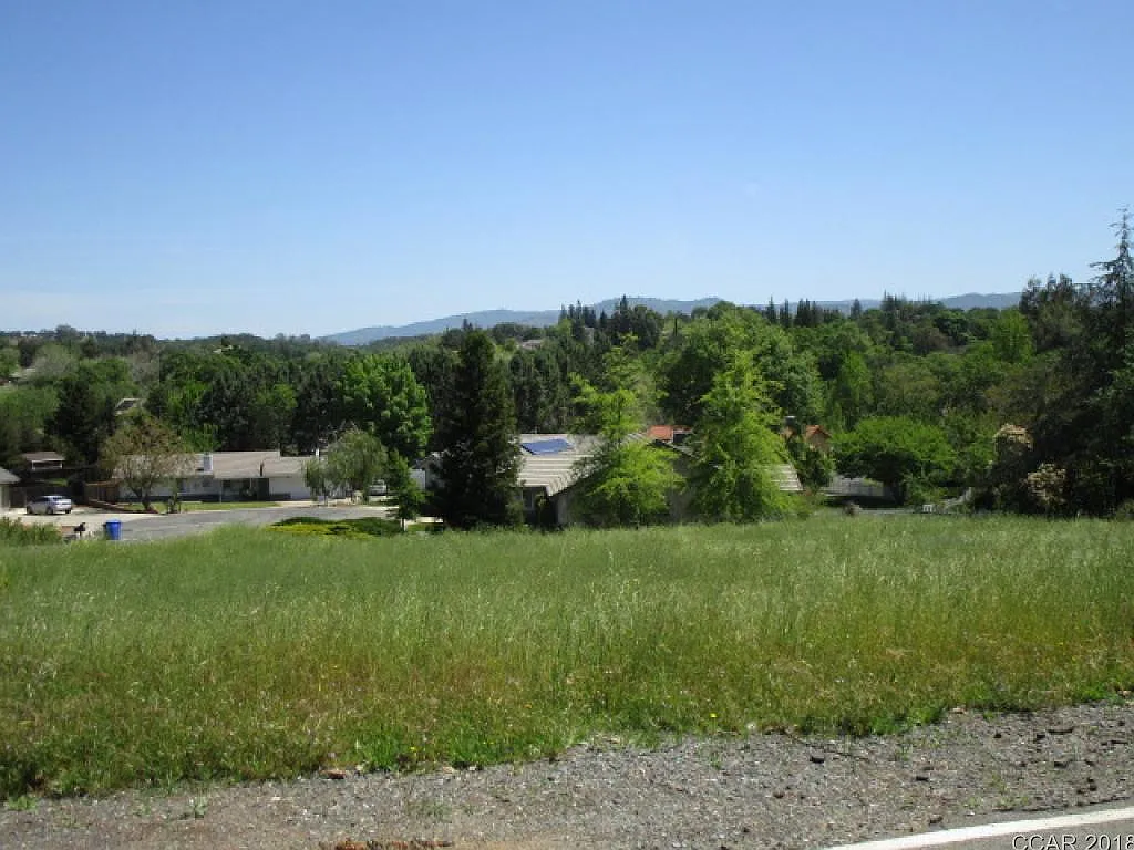 2149 Grouse Dr photo 1