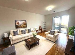 442 Sapphire St APT 2, Brooklyn, NY 11208