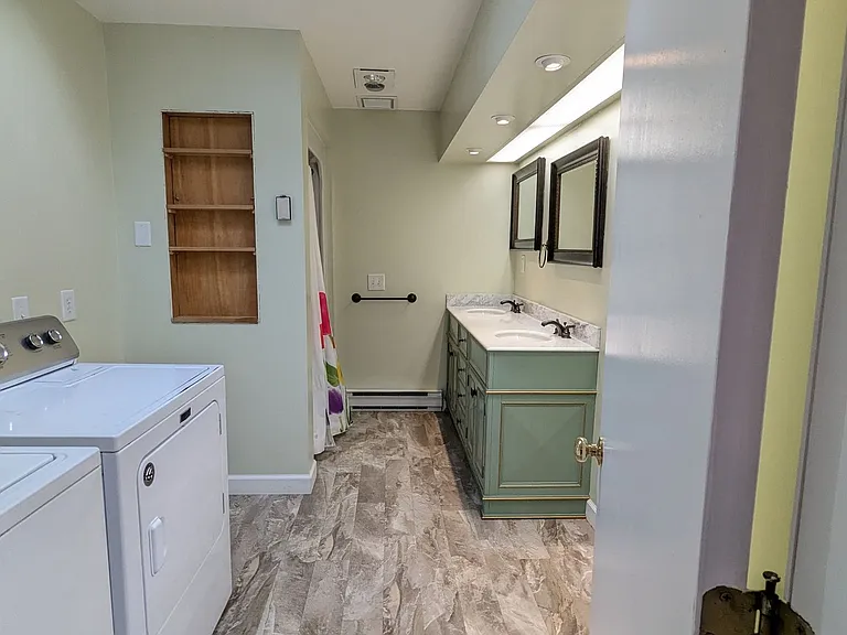 614 E Sunset Dr — Photo 10
