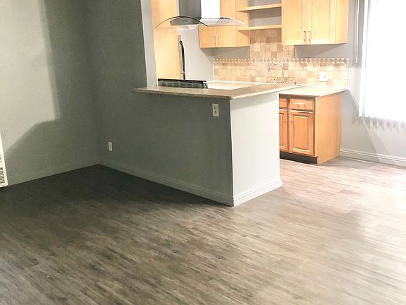 2nd image of 12811 Caswell Ave #4A