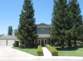 2124 Autumn Rose Ct, Bakersfield, CA 93312