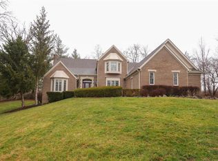 12 Hetherington Ct, Cincinnati, OH 45246