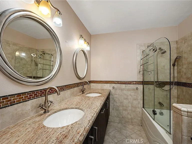 4930 McConnell Ave — Photo 20