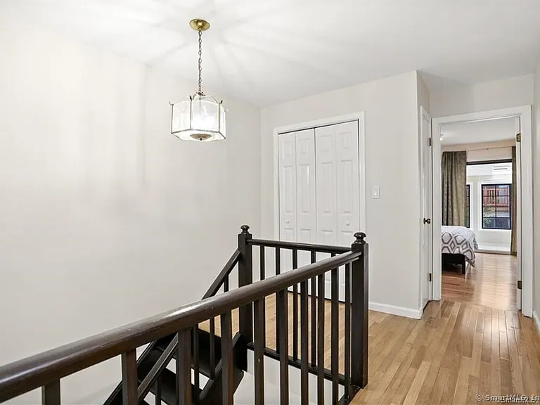 237 Strawberry Hill Ave #42 — Photo 13